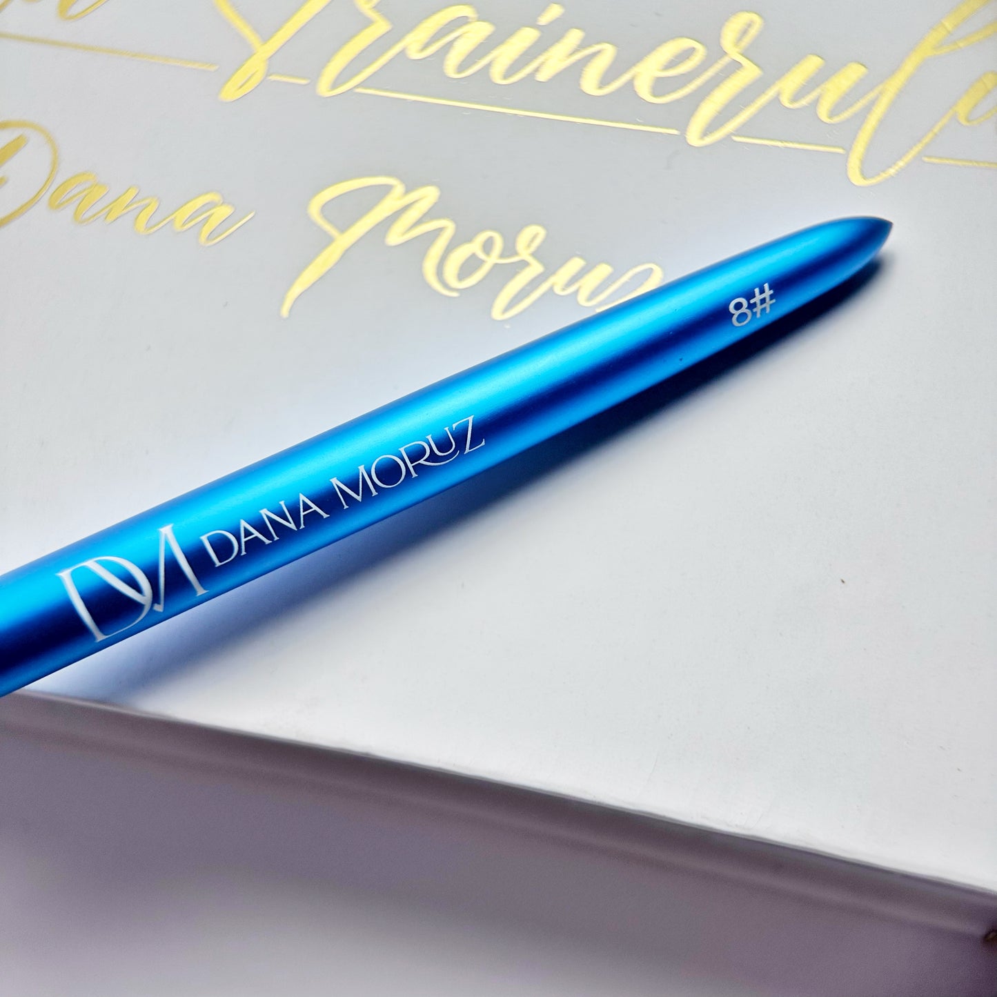 Dettaglio setole pennello Acrygel n8 Dana Moruz per una stesura uniforme e controllata del gel