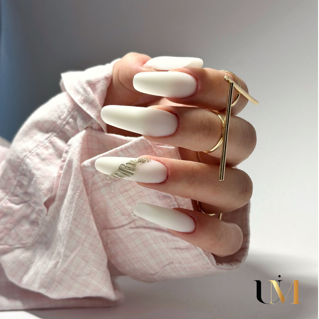 RIcostruzione a mandorla classica con Nail Form