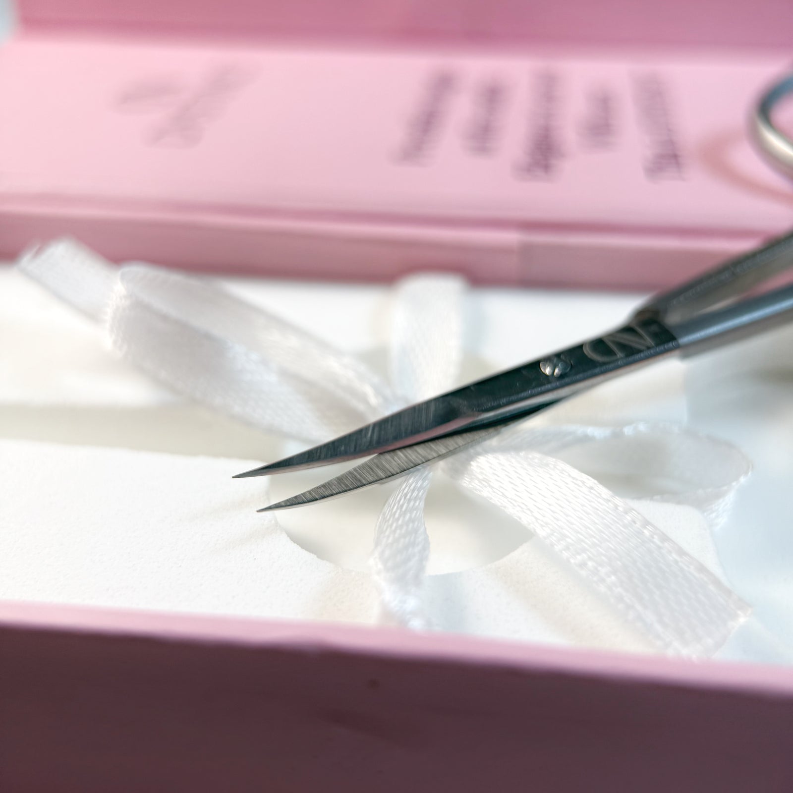 Forbicine per cuticole Lefty Edition 01 - Dystinct