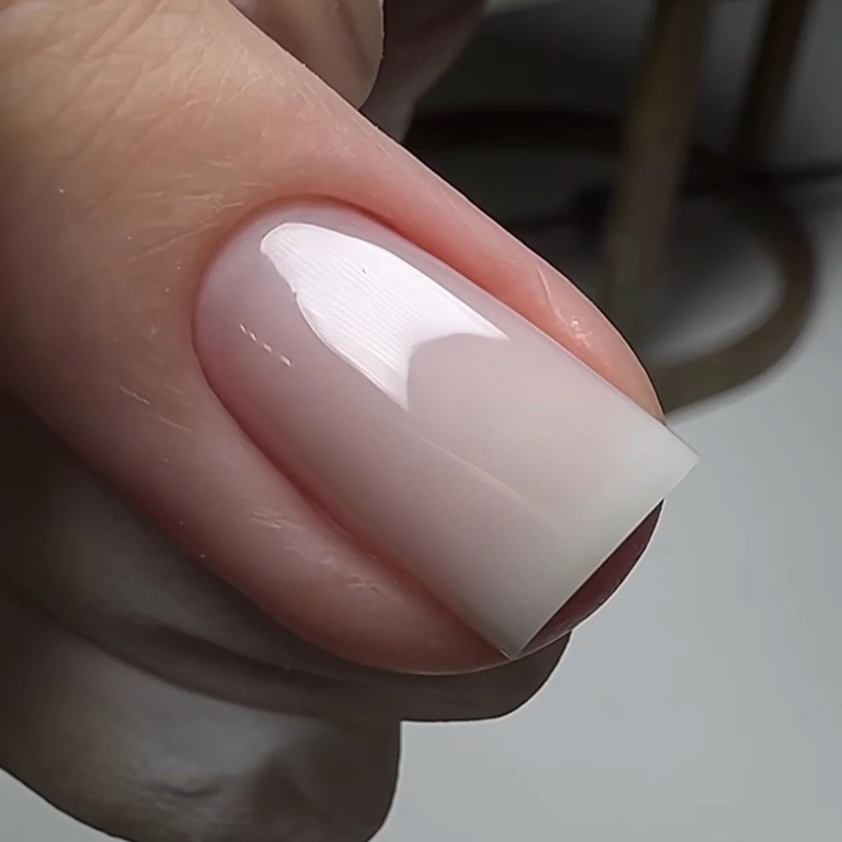 Base cover - Milky white e Balette 44 - 12ml - 9Muffins