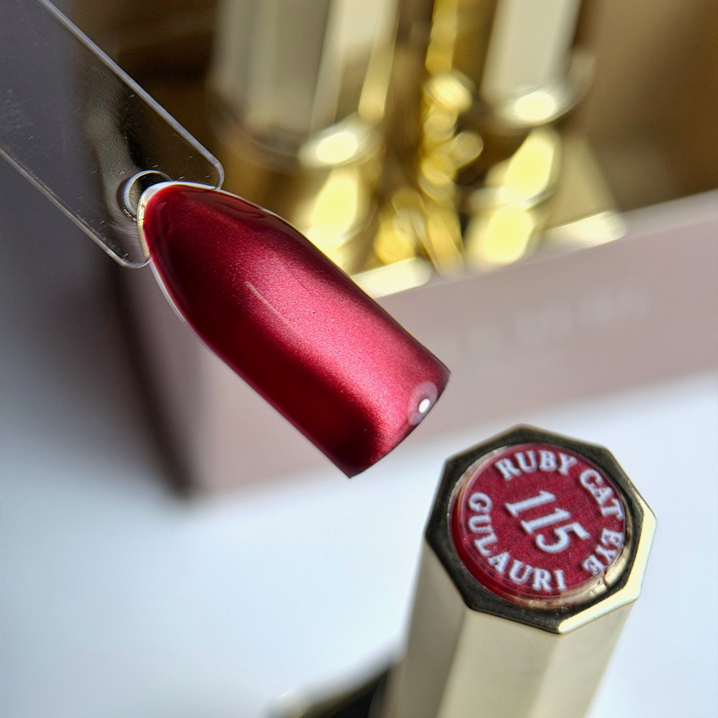 Ruby cat eye set da 3 con calamita inclusa nel kit