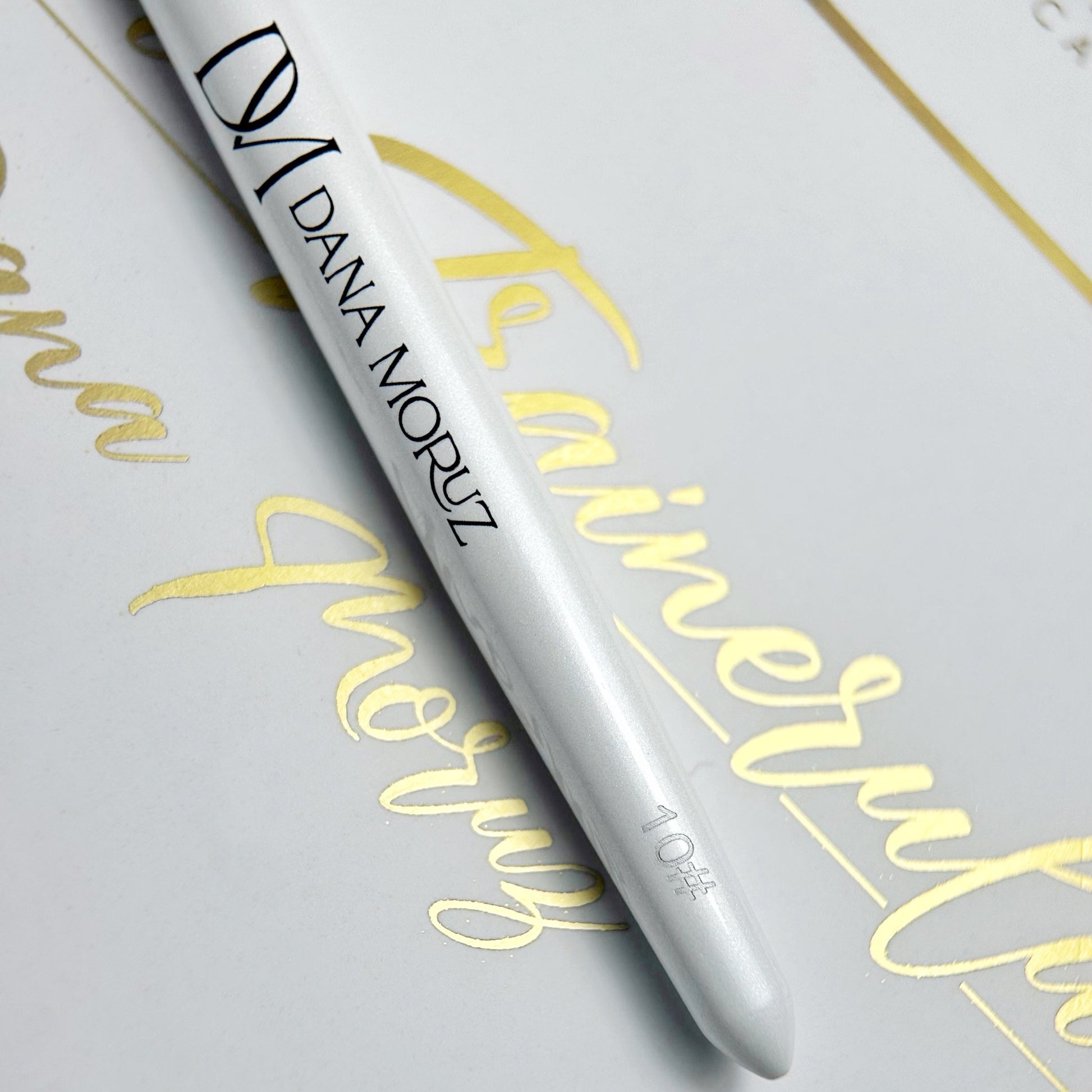 Pennello Acrygel n10 Dana Moruz per applicazione precisa e modellazione professionale delle unghie